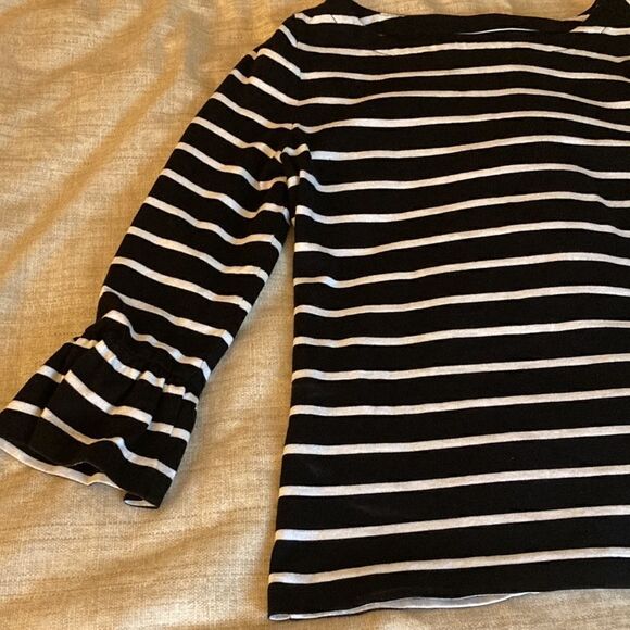 Kate Spade Broome Street Black & White Stripe Cotton Top 3/4 Sleeve with Ruffle. - Picture 5 of 8
